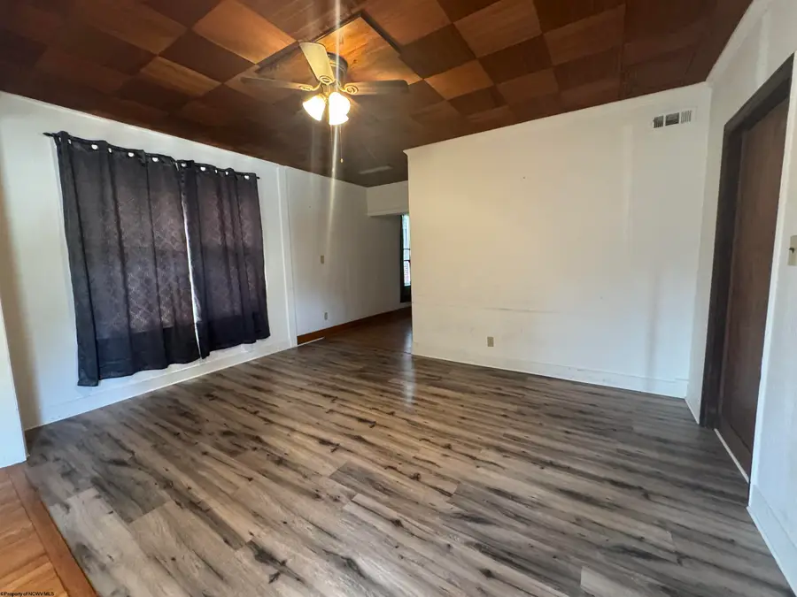 249 Main Avenue, Weston, WV 26452 - Image #3