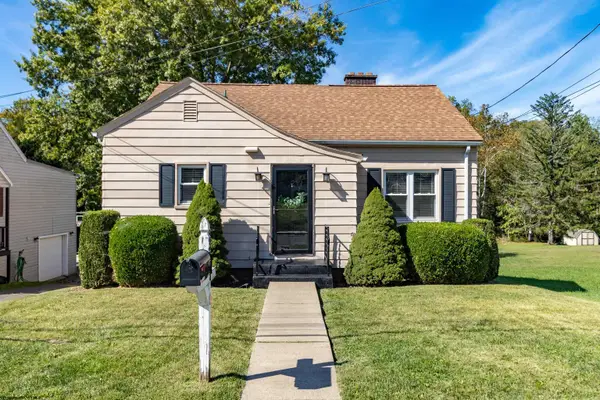 307 Pennsylvania Avenue, Bridgeport, WV 26330