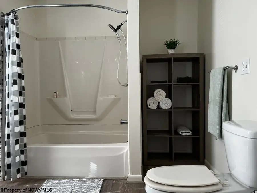 215 Western Avenue, Westover, WV 26501 - Image #3