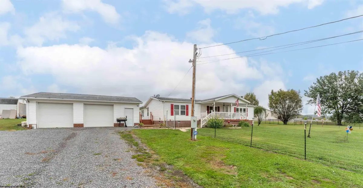 220 Sunny Brook Road, Reedsville, WV 26547 - Image #1