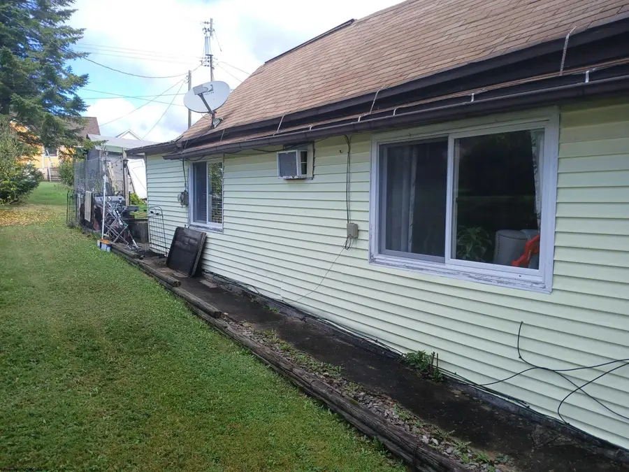 352 Thomas Avenue, Davis, WV 26260 - Image #2