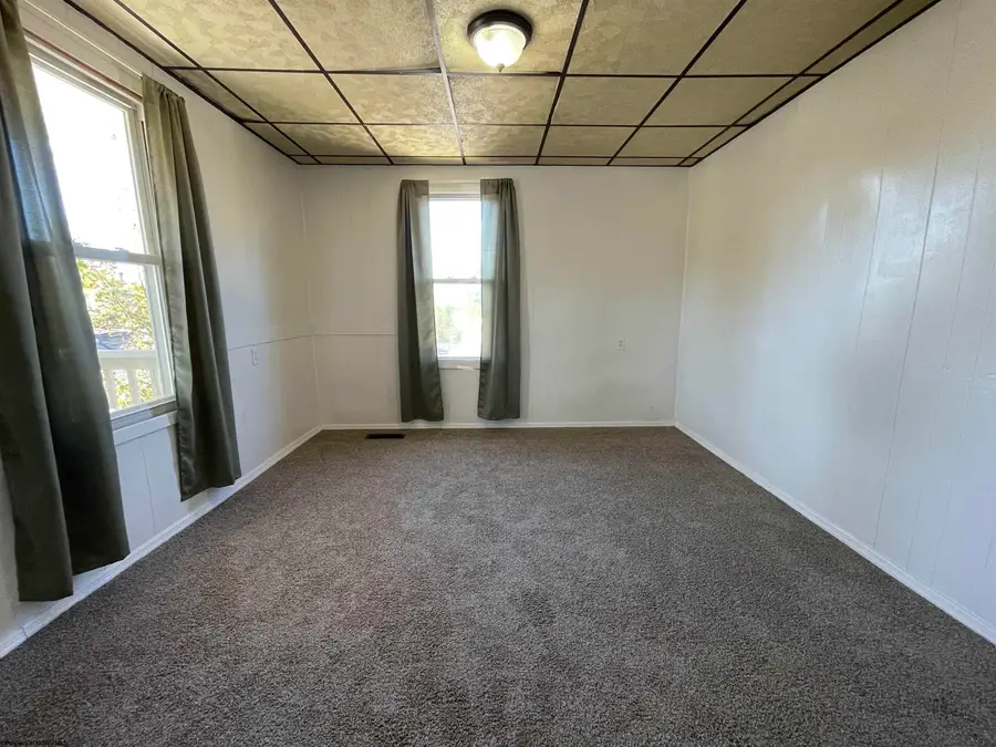 129 Thorn Street, Clarksburg, WV 26301 - Image #3