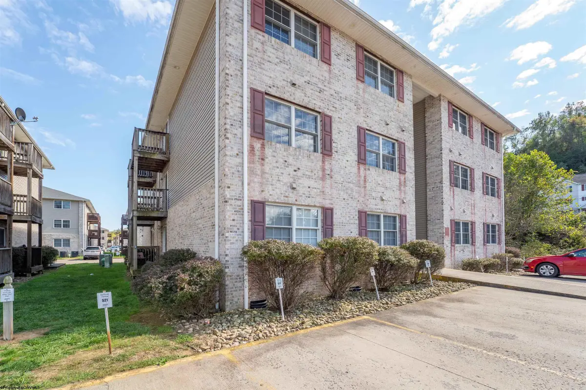 521 Leah Drive, Morgantown, WV 26508 - Image #1