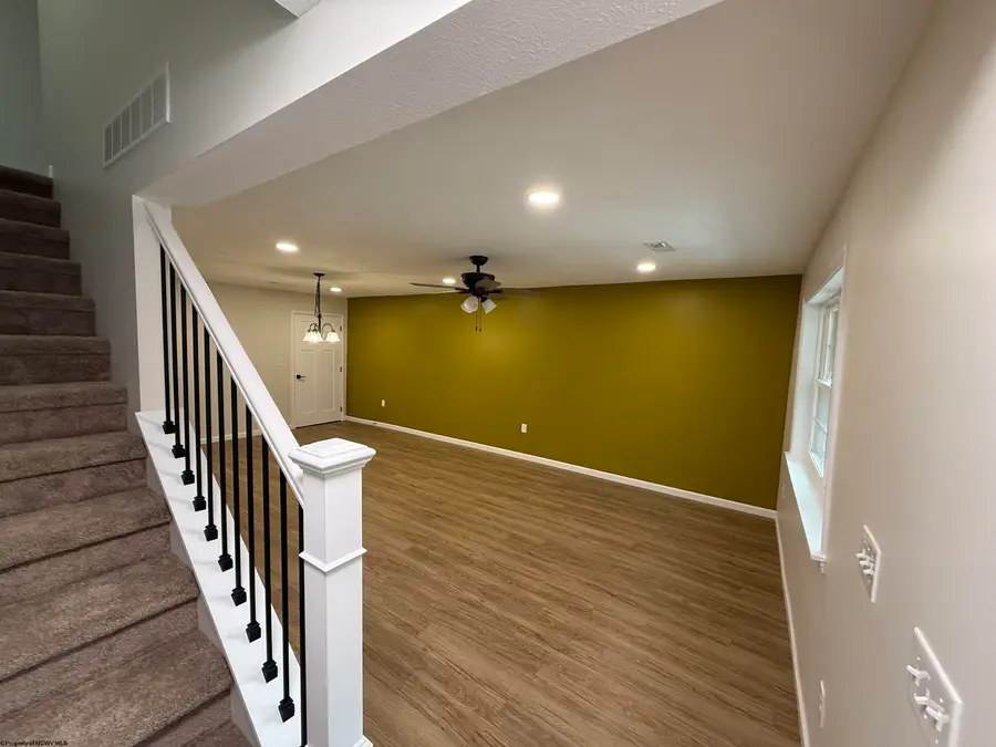 423 Mount Harmony Road, Fairmont, WV 26554 - Image #3