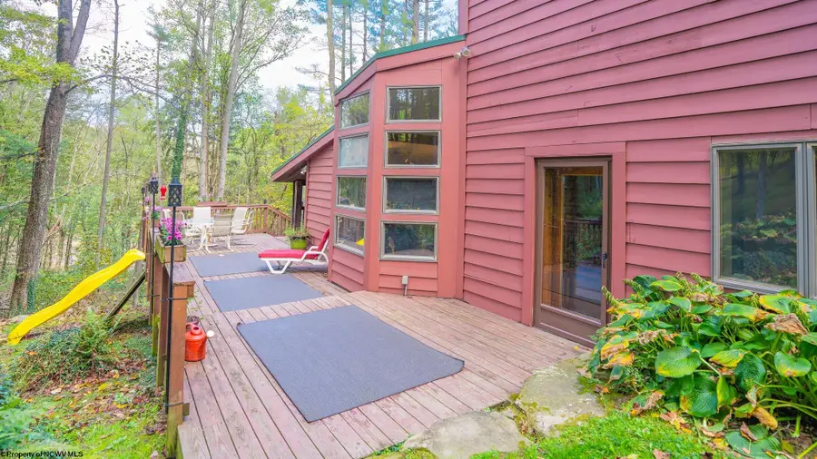 494 Easton Mill Road, Morgantown, WV 26508 - Image #3