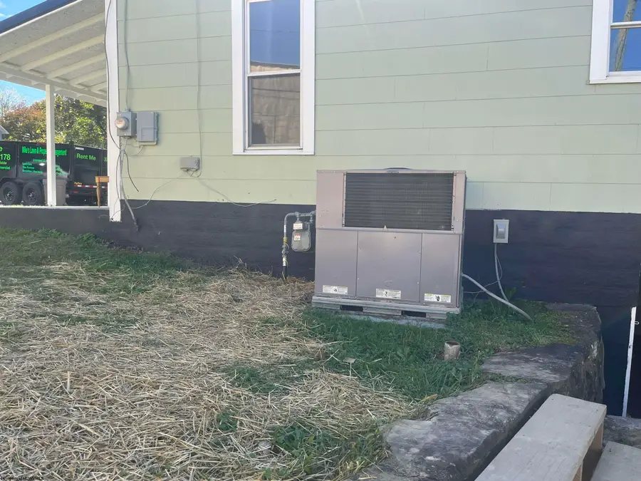 19 Forinash Road, Weston, WV 26452 - Image #3