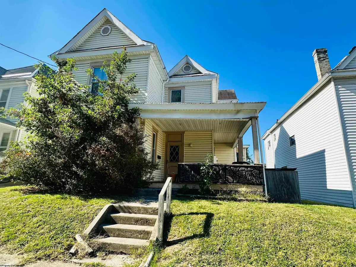 619 Walnut Avenue, Fairmont, WV 26554-9998 - Image #1