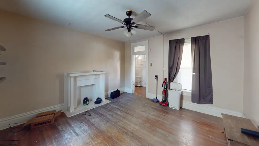 619 Walnut Avenue, Fairmont, WV 26554-9998 - Image #3