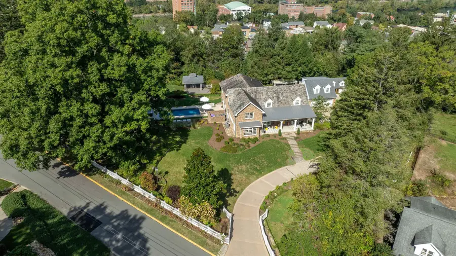 5 Maple Avenue, Morgantown, WV 26501 - Image #2