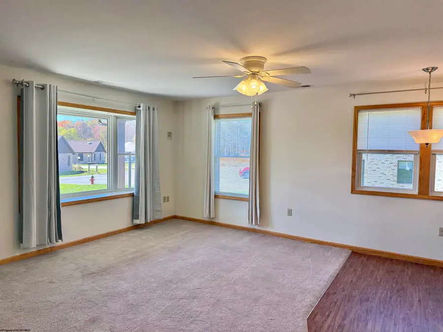 601 Woodside Drive, Thomas, WV 26292 - Image #2