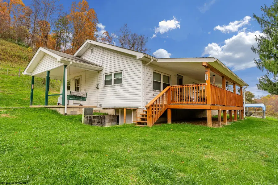 3462 MARQUESS Road, Tunnelton, WV 26444 - Image #2