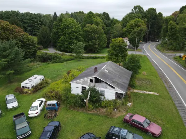 8252 Nettie Fenwick Road, Nettie, WV 26681