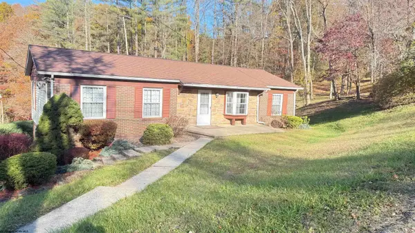 157 Lakeview Terrace Drive, Salem, WV 26426