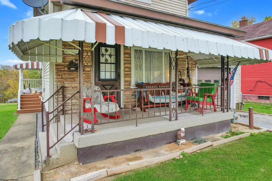 364 N Moreland Street, Bobtown, PA 15315 - Image #2