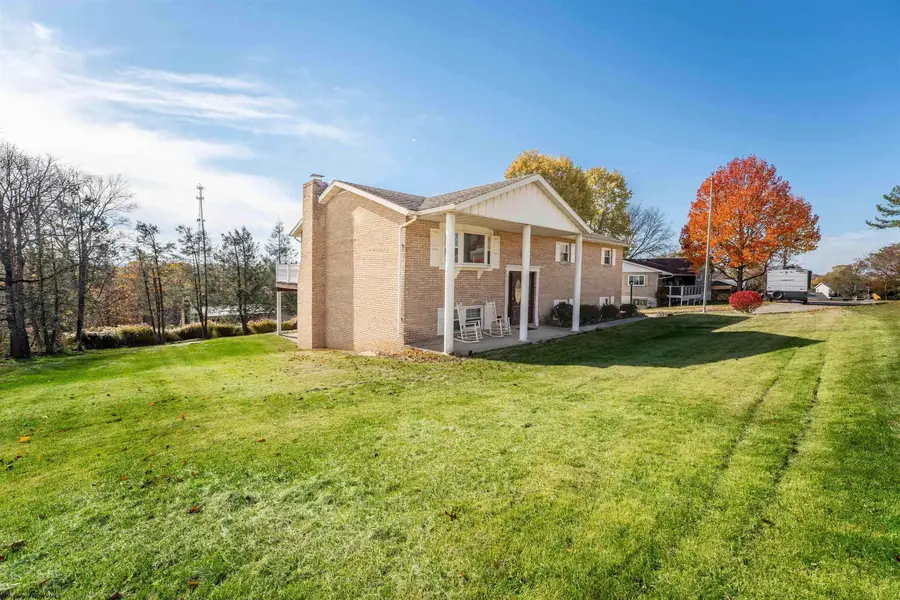 110 Emerald Court, Morgantown, WV 26505 - Image #2