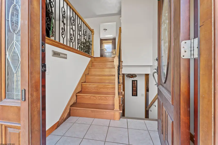 110 Emerald Court, Morgantown, WV 26505 - Image #3