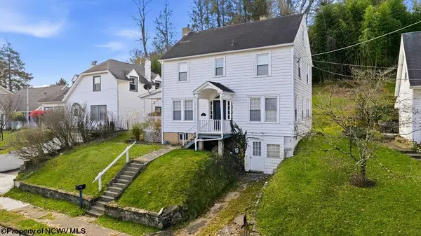 12 Outlook Road, Fairmont, WV 26554