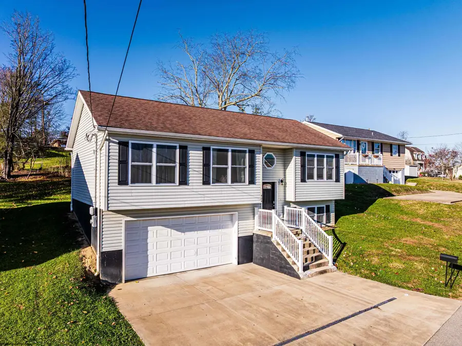 404 Lee Street, Fairmont, WV 26554 - Image #2