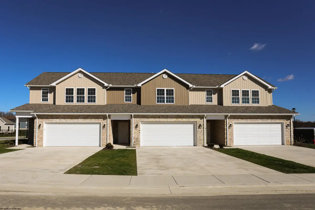 142 Willow Oak Drive, Bridgeport, WV 26330 - Image #1