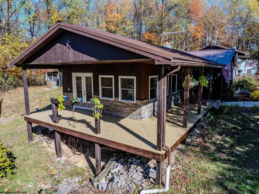 611 Mount Liberty Road, Philippi, WV 26416 - Image #2