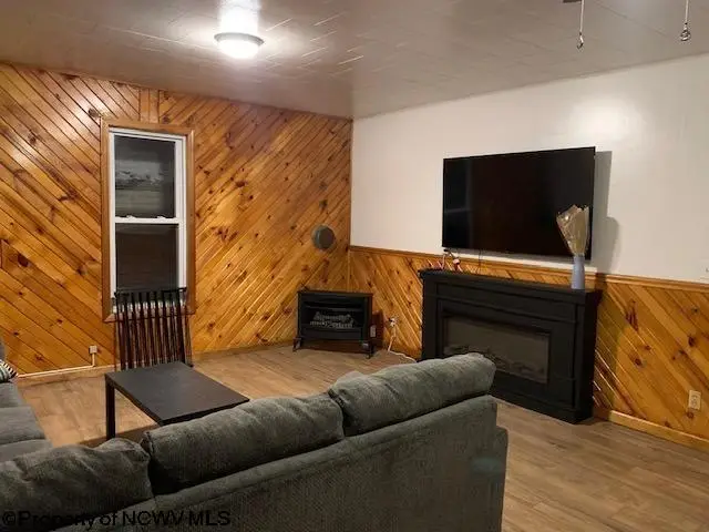 145 Row Avenue, Junior, WV 26275 - Image #2