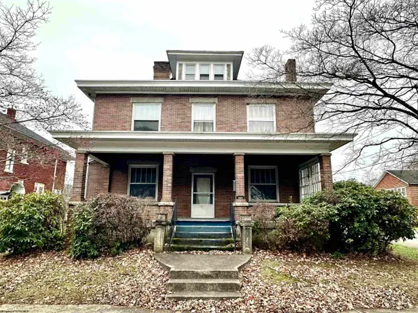 131 W 7th Street, Weston, WV 26452