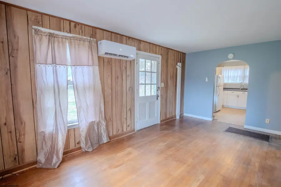 13 Dunkard Avenue, Morgantown, WV 26501 - Image #3