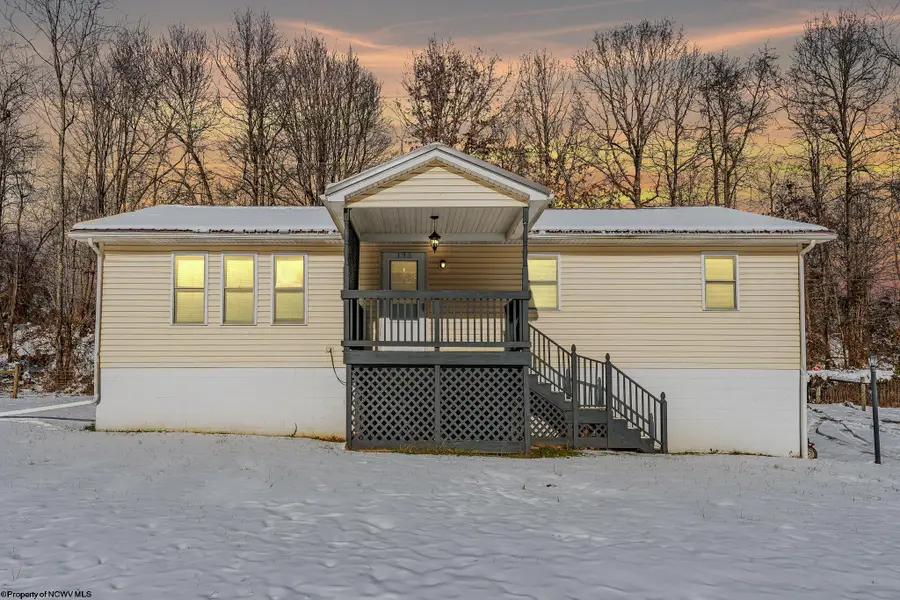 135 Virginia Street, Mount Morris, PA 15349 - Image #2