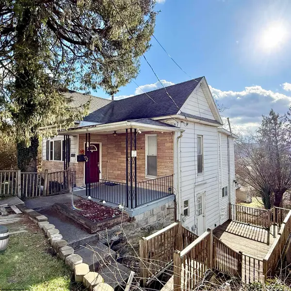 284 VIEW Avenue, Fairmont, WV 26554