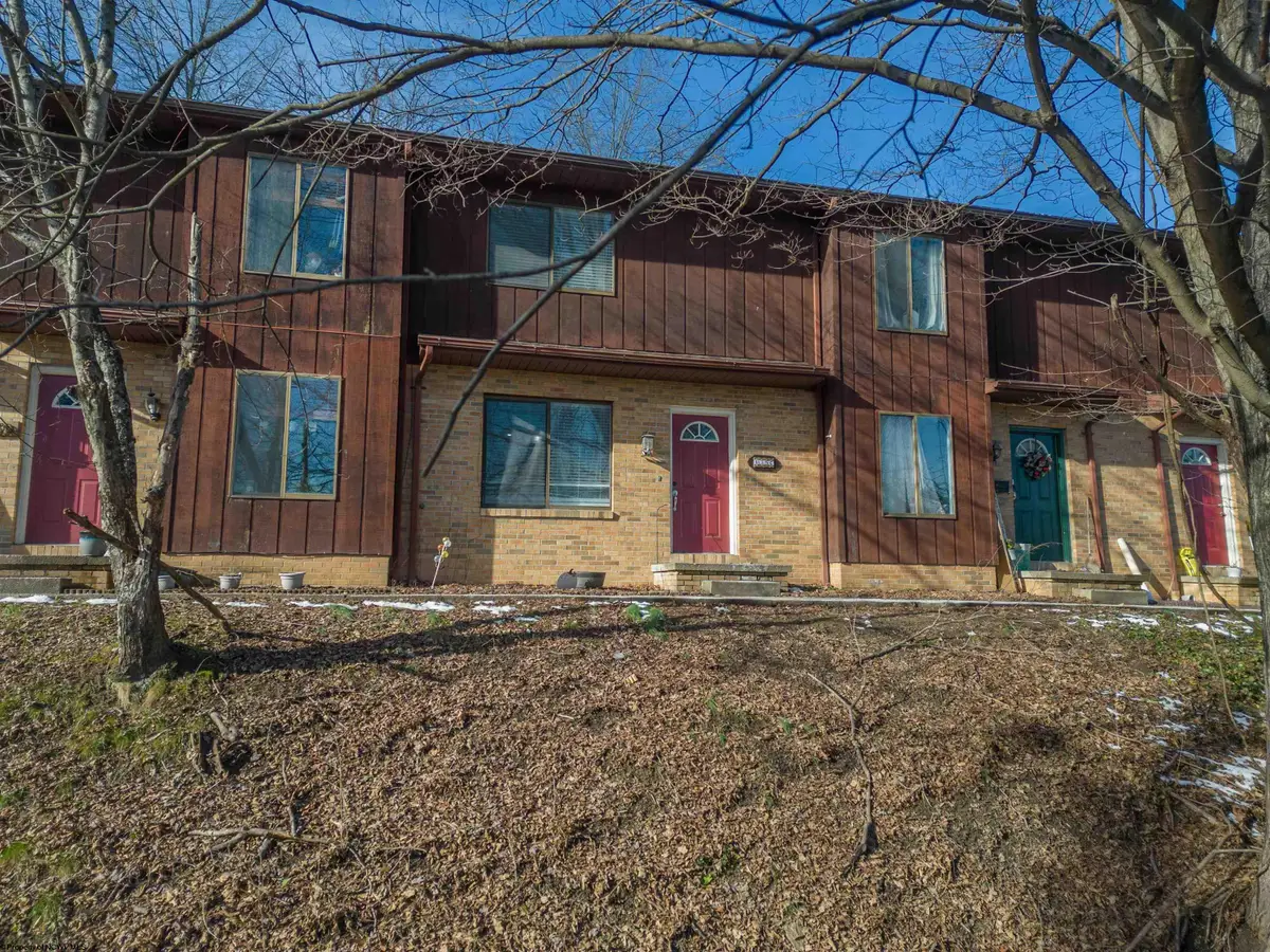 135 Lough Street, Westover, WV 26501 - Image #1