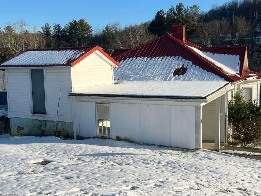 18 Walnut Street, Flemington, WV 26347 - Image #3