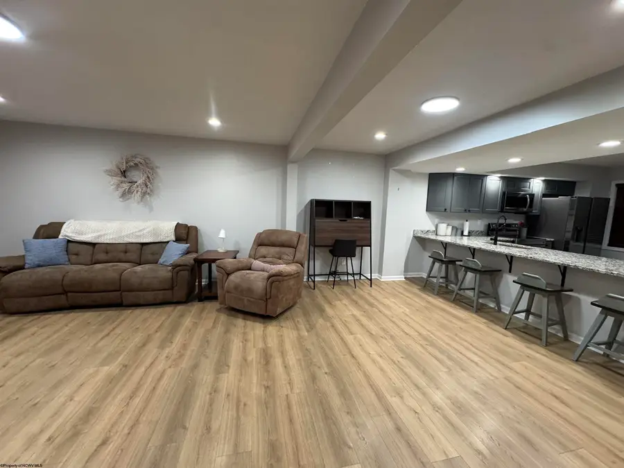 102 Northern Heights Drive, Clarksburg, WV 26301-4644 - Image #3