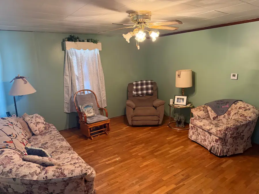 911 Crooked Run Road, Clarksburg, WV 26301 - Image #3