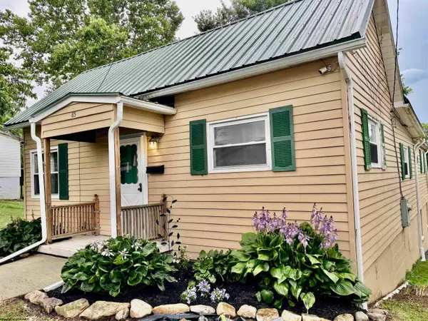85 Charles Street, Shinnston, WV 26431