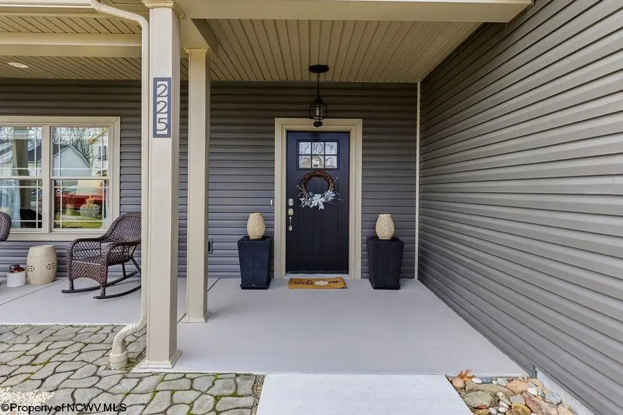 225 Frisco Lane, Bridgeport, WV 26330 - Image #3