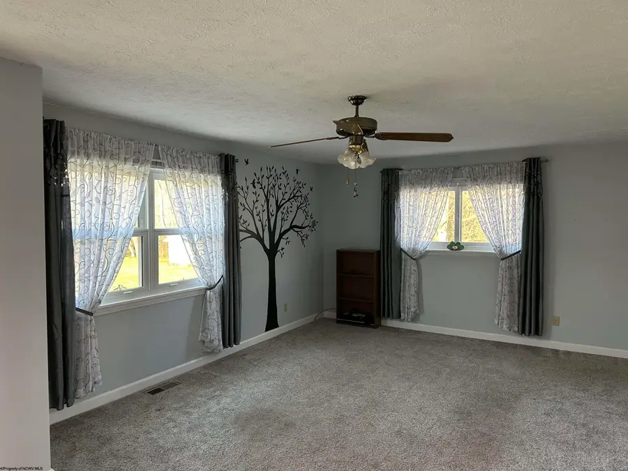 136 Forinash Road, Weston, WV 26452-0000 - Image #3