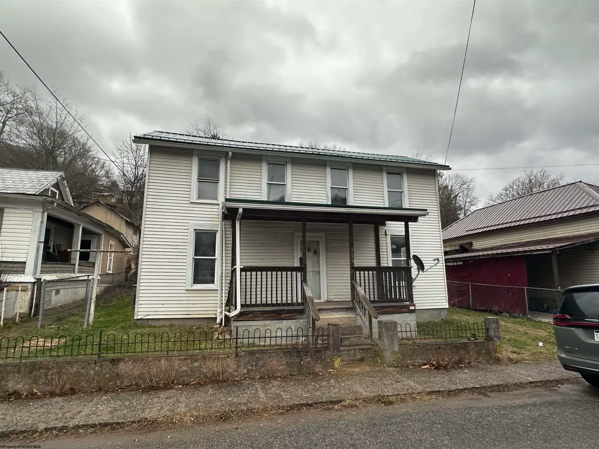318 Broad Street, Weston, WV 26452 - Image #1