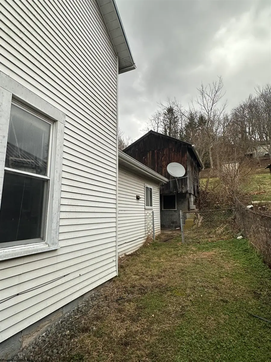 318 Broad Street, Weston, WV 26452 - Image #3