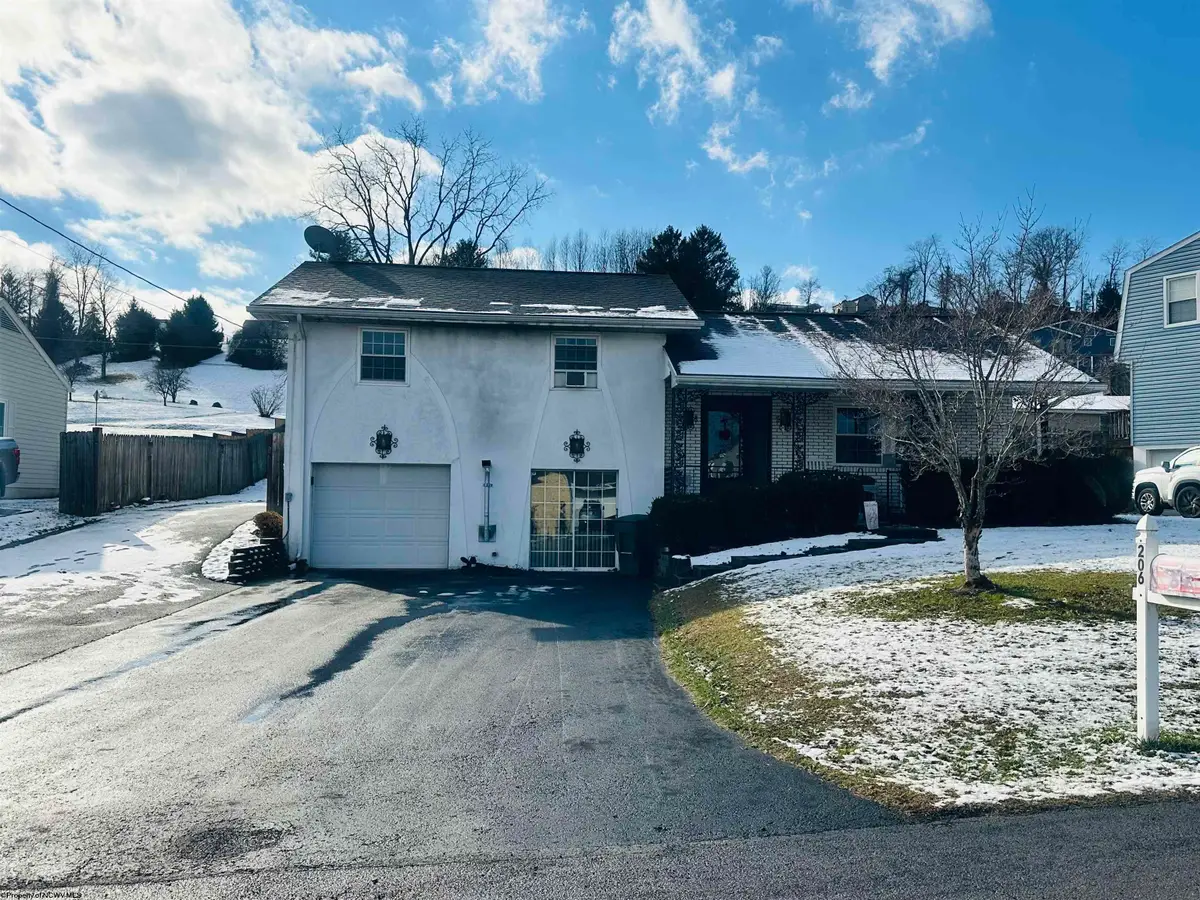 206 Gilbob Street, Fairmont, WV 26554-9998 - Image #1