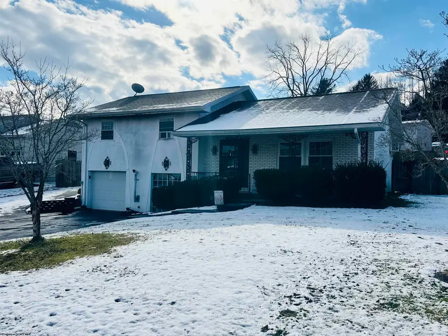 206 Gilbob Street, Fairmont, WV 26554-9998 - Image #3