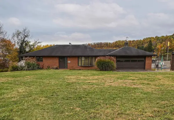 100 Goodwin Court, Nutter Fort, WV 26301