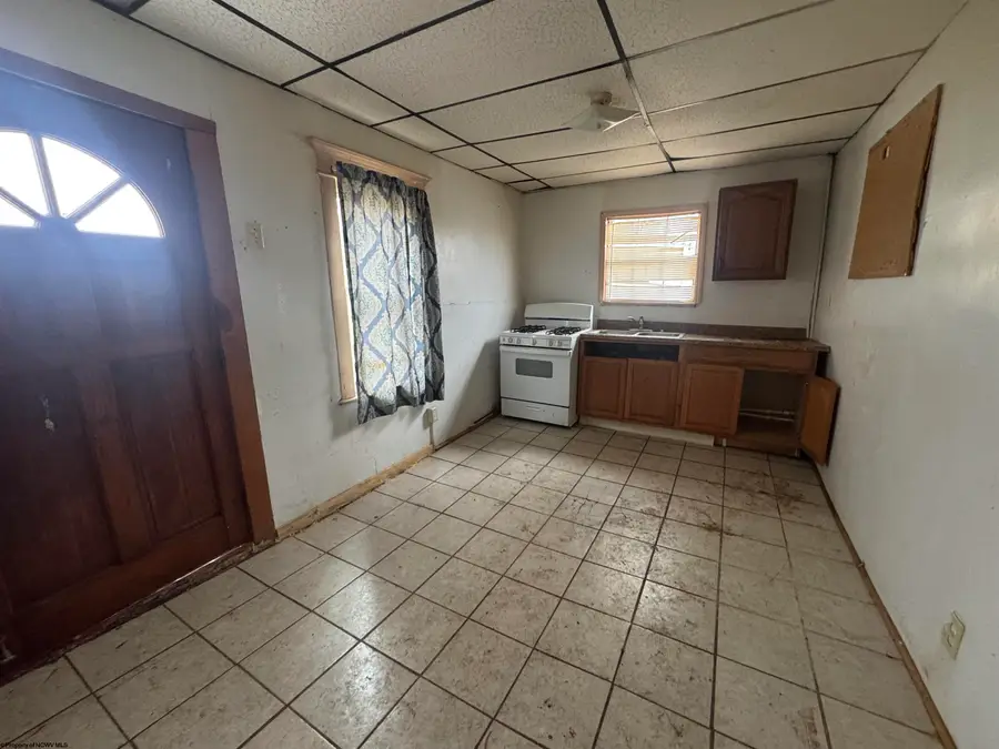 128 McGary Avenue, Weston, WV 26452 - Image #3