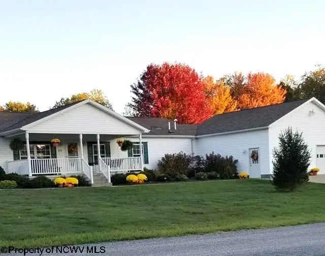 29 Fairfax Pines Drive, Reedsville, WV 26547 - Image #2