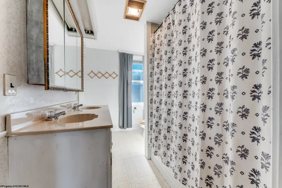 831 W Main Street, Grafton, WV 26354 - #2