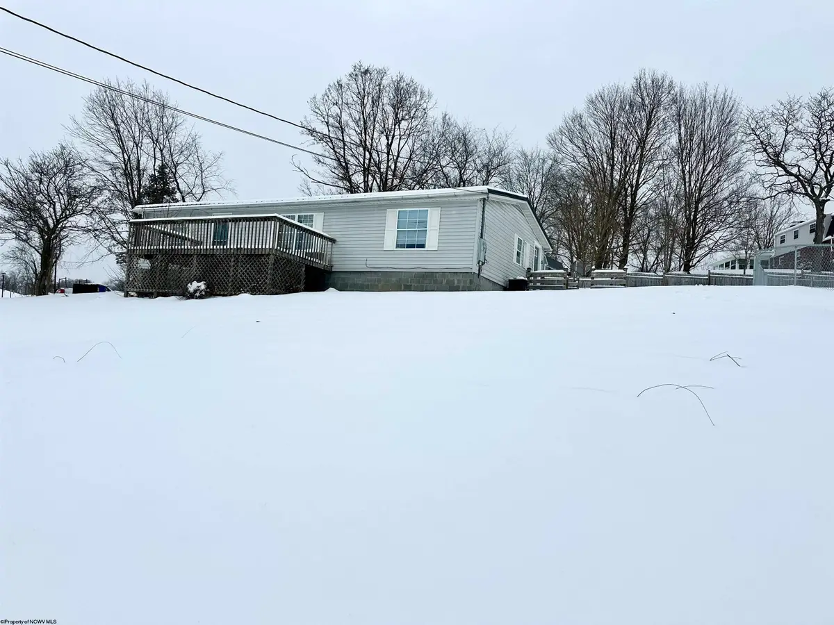 13 Southgate Drive, Fairmont, WV 26554 - #1