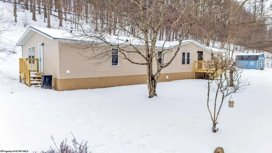 366 Samaria Road, Fairmont, WV 26554 - #2