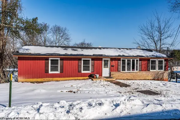 490 Ohio Avenue, Westover, WV 26501