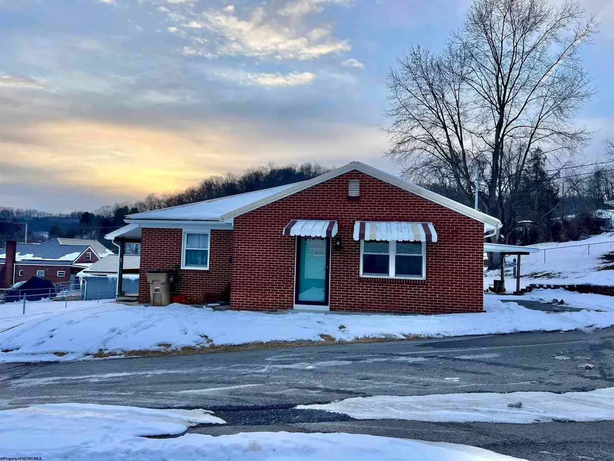 803 Kuntz Street, Weston, WV 26452 - #1