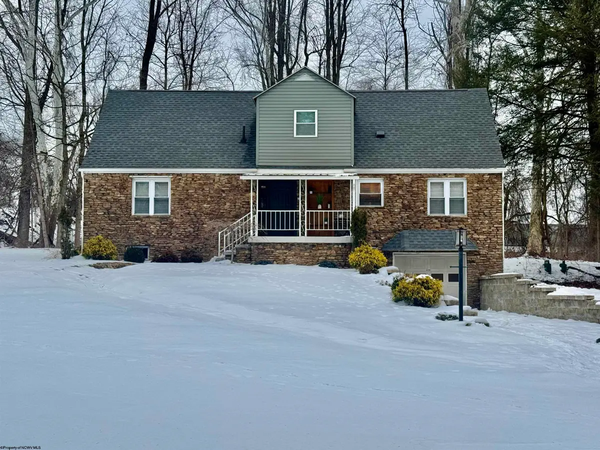 1563 Fairmont Avenue, Fairmont, WV 26554 - #1