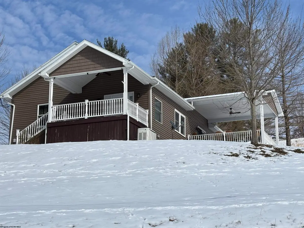 2704 Sycamore Road, Clarksburg, WV 26301-5802 - #1